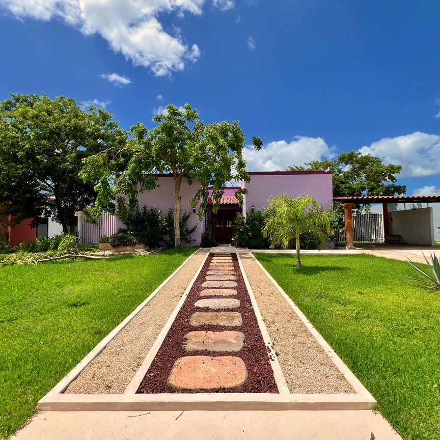 BASPUL: ENCANTADORA RESIDENCIA AMUEBLADA CON PISCINA. - Foto 1