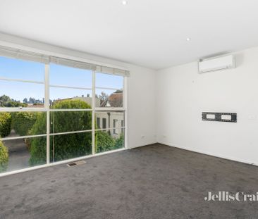 68 Yarra Blvd, Richmond - Photo 2