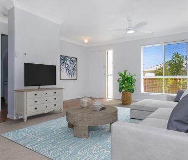 Comfortable & Spacious 4 Bedroom Home - Photo 2