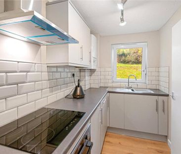 2 bedroom apartment to rent - Photo 6