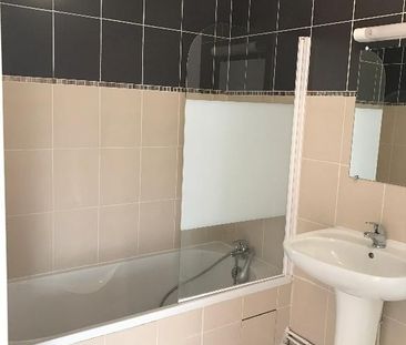 Location Appartement 3 pièces 62m² JOUE LES TOURS 37300 - Photo 3