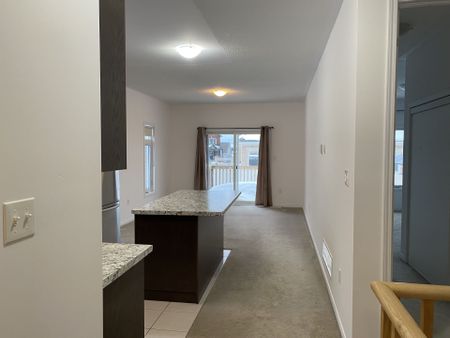 For Lease - 172 Isabella Drive, Orillia, Ontario - Photo 5