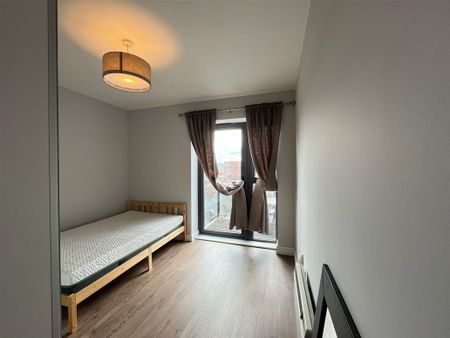 South Gate Apartment, Cork Street, Dublin 8 - Photo 2