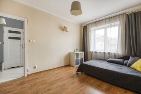 Kawalerka, kamienica Nowe Miasto - Zdjęcie 3