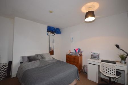 Bournemouth Osborne Road Winton, BH9, Dorset - Photo 4