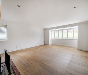 5 bedroom detached house to rent - Photo 2