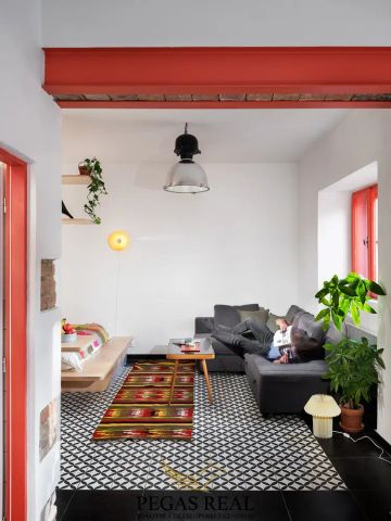 Pronájem kompletně zařízeného bytu 1KK 28 m - Fotografie 2