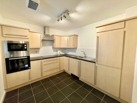 Heol Llinos, Thornhill, Cardiff - Photo 5