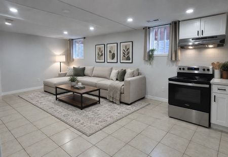 For Lease - 82 Stanwell Drive Unit# Lower, Brampton, Ontario - Photo 2