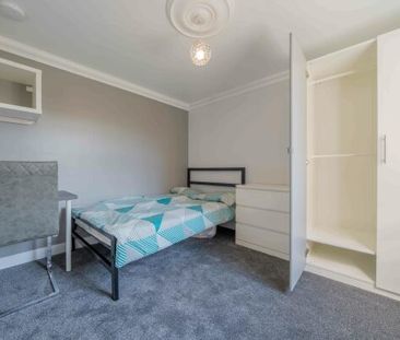 42, Phoenix Boulevard - Photo 6