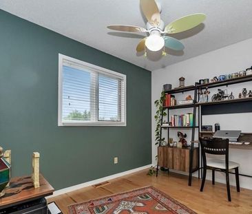 For Lease - 17 RAVENSCROFT Court, Stittsville - Munster - Richmond,... - Photo 4