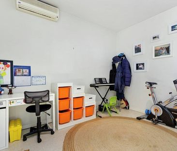 1/16 Hoddle Street, Essendon VIC 3040 - Photo 4