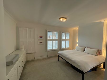 3 Bed Terraced House, London, SW6 - Photo 4