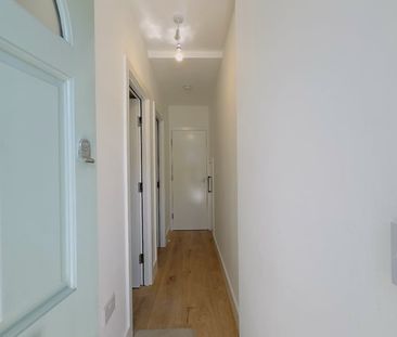 2 Bed Maisonette, Marian Road, SW16 - Photo 2