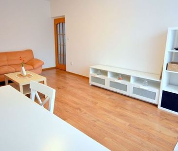 Prenájom 2 izb bytu Centrum, ul Holubyho - Fotografia 1