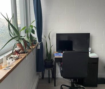 2 1/2 - Québec - 1 095 $/mois - Photo 2