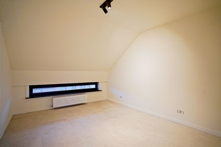 Compleet gerenoveerd appartement te Buggenhout - Photo 5