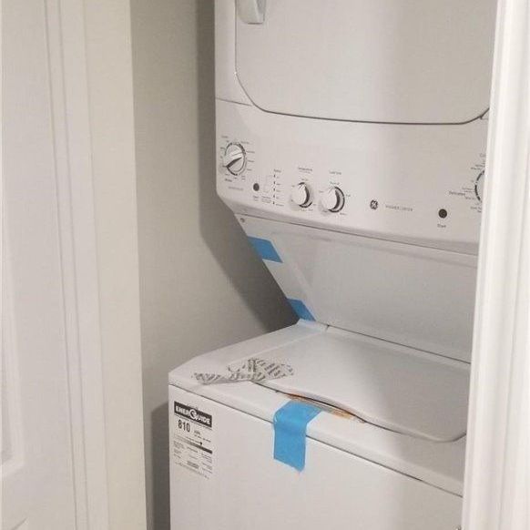 For Lease - 16 Lady Evelyn Crescent Unit# Lower, Brampton, Ontario - Photo 1