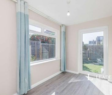 Portland Road, Kingston Upon Thames, KT1 - Photo 2