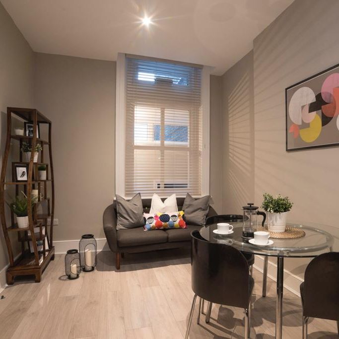 Studio to rent - Photo 1