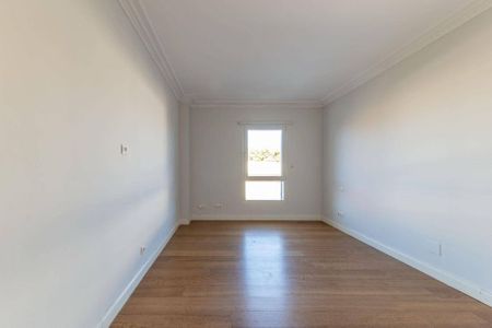 4 room luxury penthouse for rent in Madrid, Autonomous Region of Madrid - Photo 3