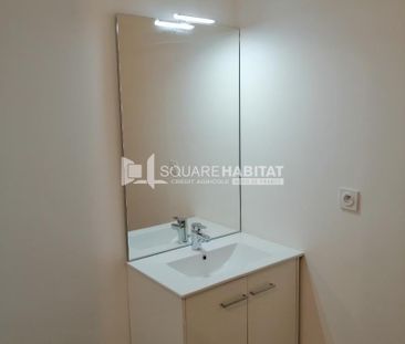 Location Appartement 2 pièces 45m² HALLUIN 59250 - Photo 1