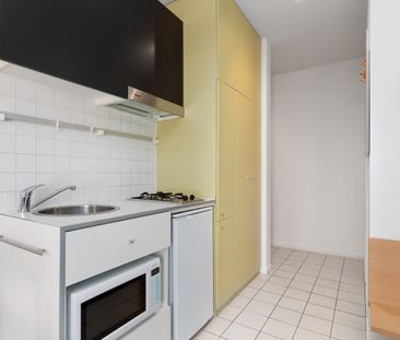 513/9 Earl Street, Carlton, Vic 3053 - Photo 6