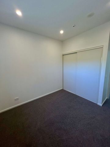 Sunny Apartment in Sought after Area - Photo 4