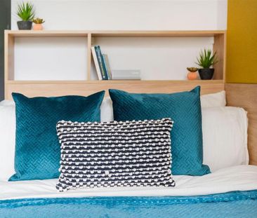 1 bedroom in a flat share to rent - Photo 6