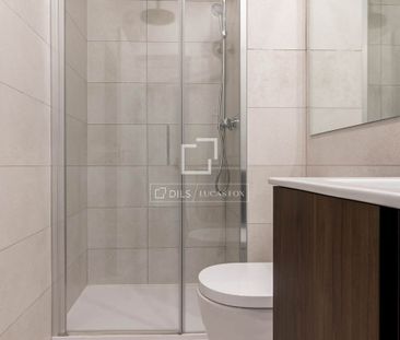 Luxury Apartment for rent in Madrid, Spain - Photo 3