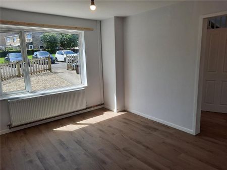 2 bedroom terraced house to rent - Photo 2