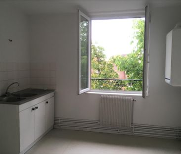 CENTRE VILLE – F5 rénové / A SAISIR - Photo 5