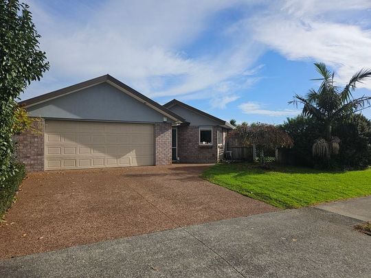 Pukekohe - 3 Bedroom, 2 Bathrooms, Garage, Alarmed - Photo 1