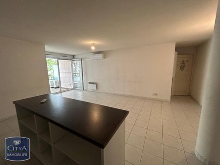 Location Appartement 3 pièces 65m² ISTRES 13800 - Photo 2