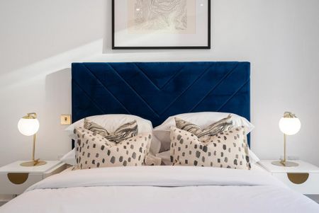 2 bedroom apartment to rent - Photo 3