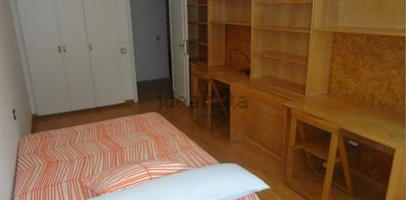 Calle de Francisco Silvela, Madrid, Community of Madrid 28028 - Photo 2