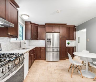 For Lease - 27 Burndale Road, Blackburn Hamlet, Ontario - Photo 3