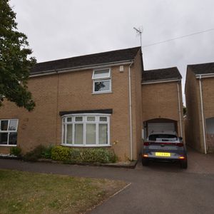 Main Street, Ailsworth, PE5 - Photo 3