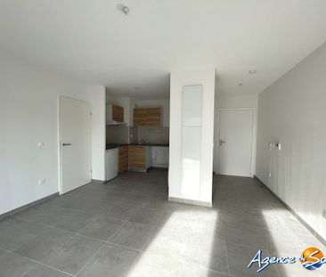 Location Appartement 2 pièces 45m² MONTPELLIER 34000 - Photo 2