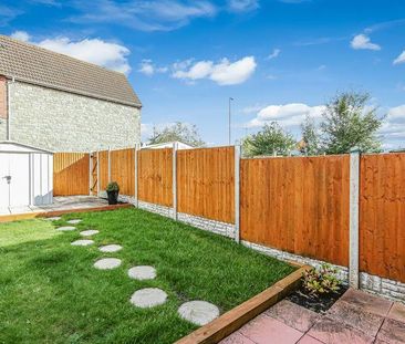 2 bedroom terraced house to rent - Photo 1