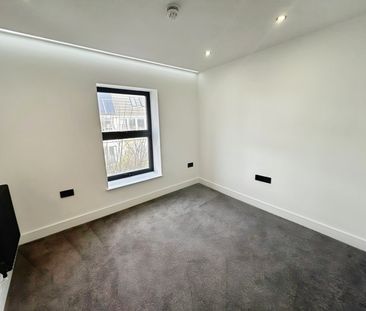 3 bedroom Flat To Let Total Size: 786 SQ FT - Photo 4