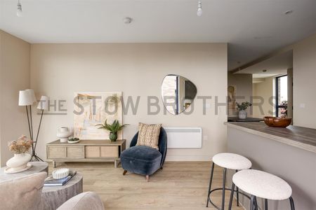 2 Stables Yard , E3 2YQ - Photo 2