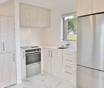 Stylish Townhouse with Expansive Views - Photo 1