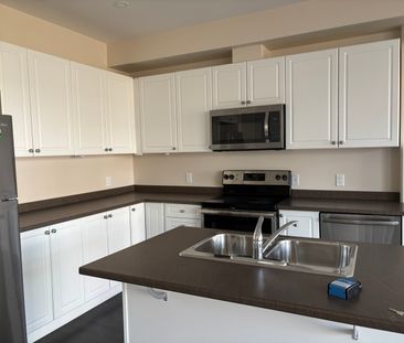 1-111 Doctor RichardJames Cres, Amherstview, ON K7N 0C1 - Photo 6