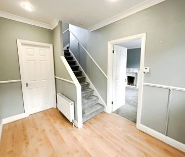 3 bedroom terraced house to rent - Photo 1