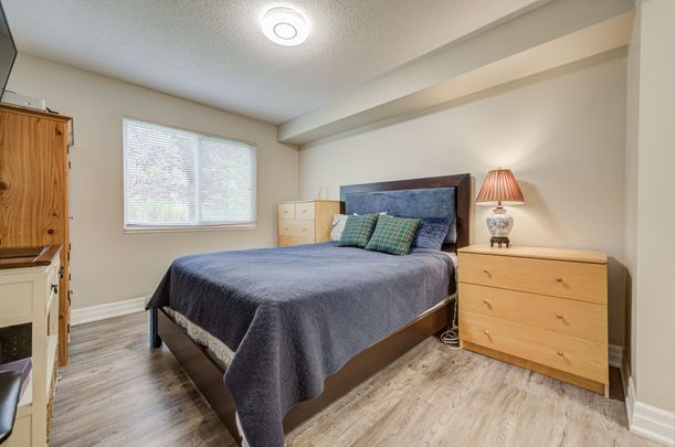For Lease - 1450 Glen Abbey Gate Unit# 214, Oakville, Ontario - Photo 1
