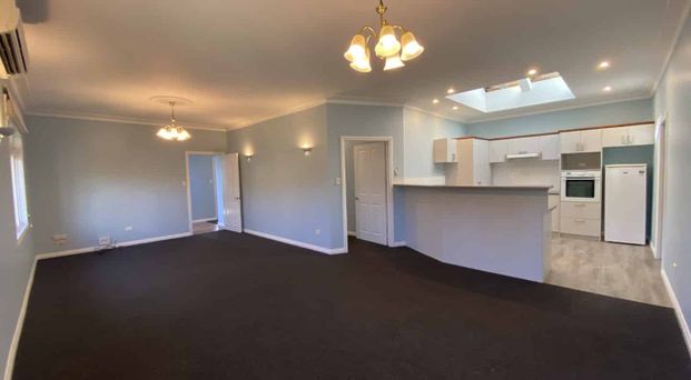 See What's Behind The Fence - New Plymouth City - Photo 1