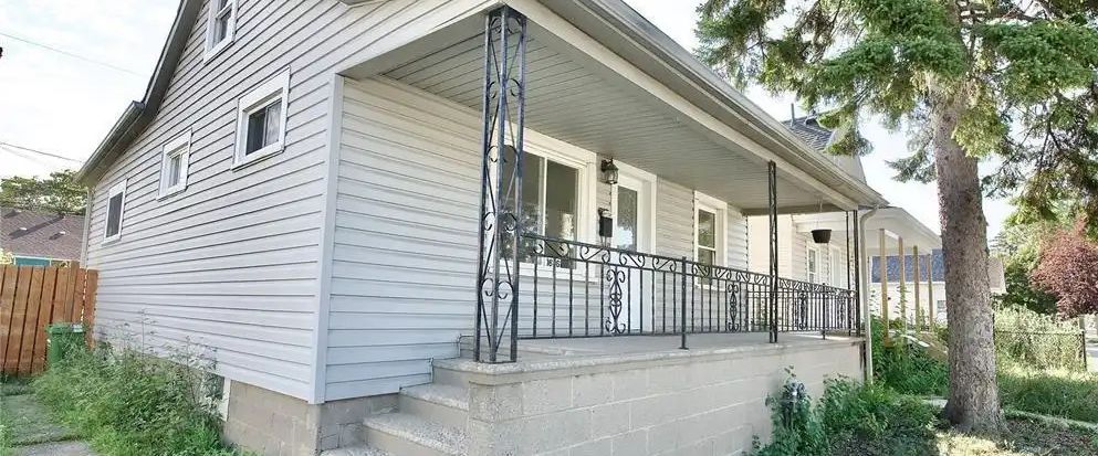 1636 CADILLAC — 3 Bedroom - Photo 1