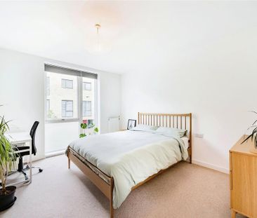 2 bedroom flat to rent - Photo 6