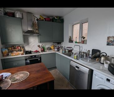 Room in a Shared House, Heath Street, BS5 - Photo 1